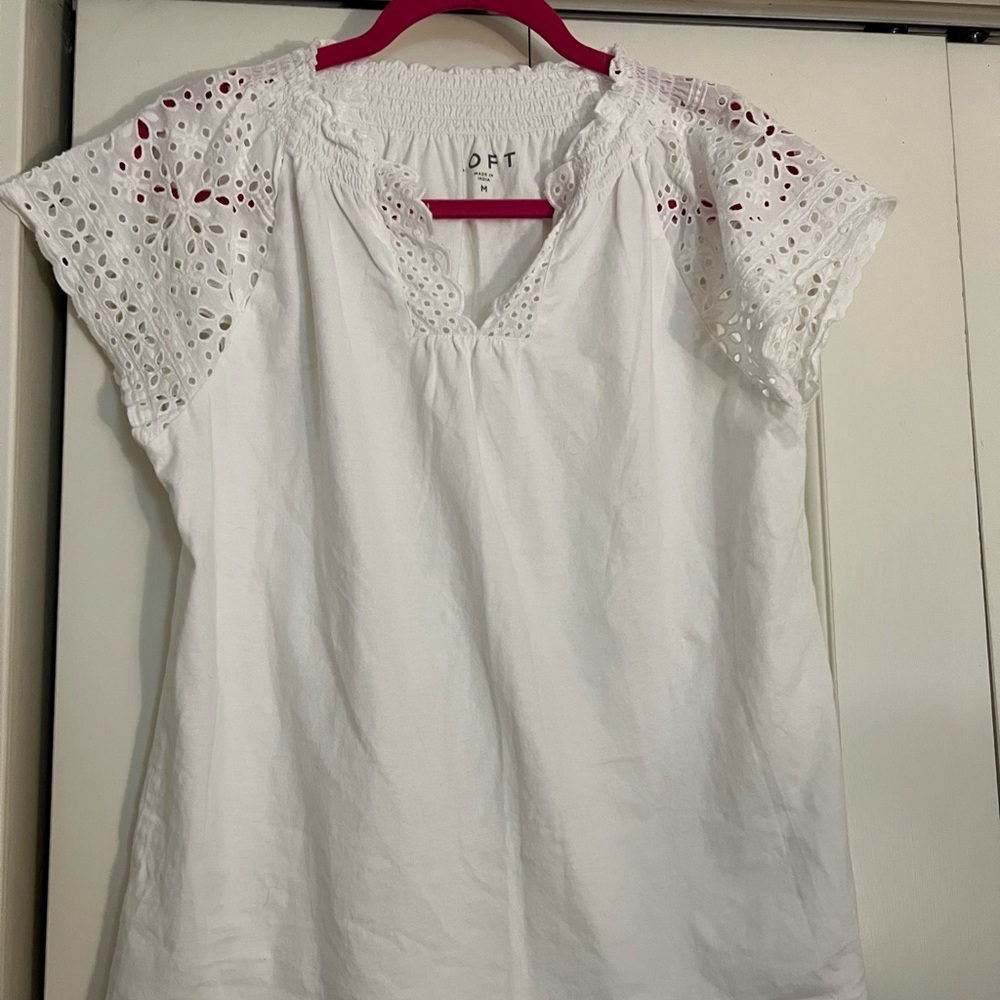 Loft White Lacey Top SZ M